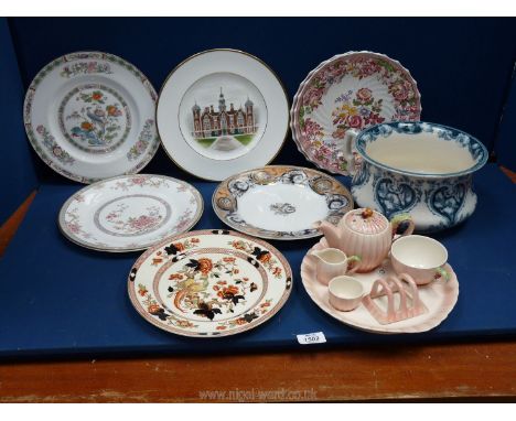 A quantity of plates including Spode, Wedgwood and Royal Doulton together with a pretty Breakfast Tea for One set by Brentlei