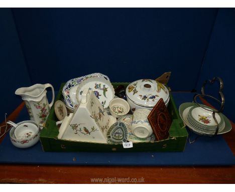A quantity of china including Royal Worcester 'Evesham' tureen, Burleighware cup and saucer, Spode serving plate, lustre jug,