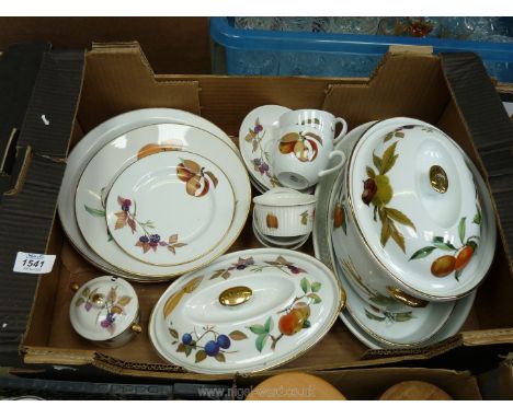 A quantity of Royal Worcester Evesham china including plate, cups and saucers, tureens, ramekins, baking dish etc.