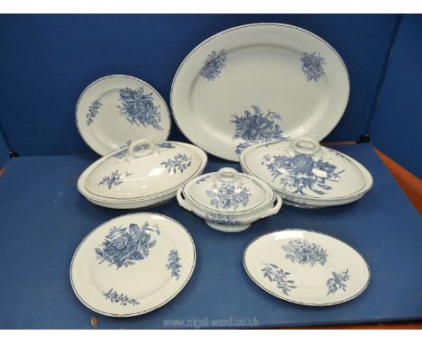 A quantity of Royal Worcester blue and white floral dinner ware including large and small tureen, plates etc.