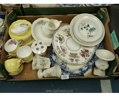 A box of mixed china to include a yellow teaset, J&amp;G Meakin fruit set, blue/white meat plate etc.