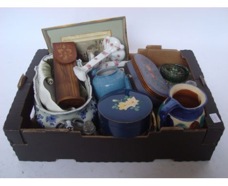 A mixed lot to include a large early 20th Century Delft Porceleyne Fles planter, a Sorrento olive wood and marquetry inlaid f