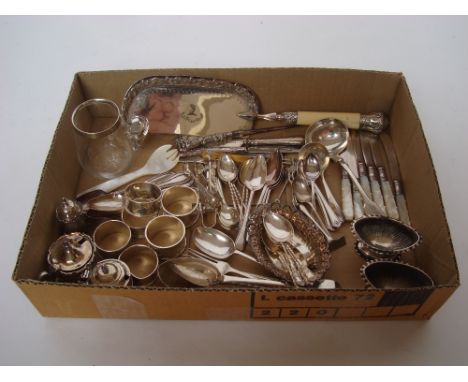 A mixed lot of silver, various dates and makers comprising an early Victorian fiddle pattern sauce ladle, Exeter, 1849 by Rob