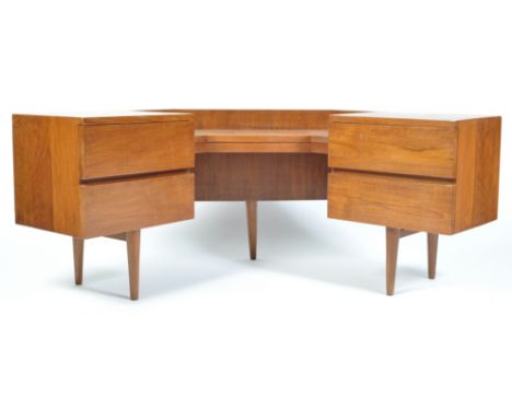 A bespoke&nbsp;20th century retro vintage walnut corner pedestal dressing table having two banks of drawers either side and r