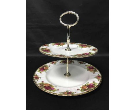 ROYAL ALBERT OLD COUNTRY ROSES DINNER AND TEA SERVICE 