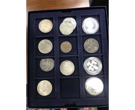 LOT OF COLLECTABLES including cigarette cards, commemorative crowns, a compass, etc 