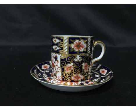 FOUR ROYAL CROWN DERBY COFFEE CANS AND SAUCERS