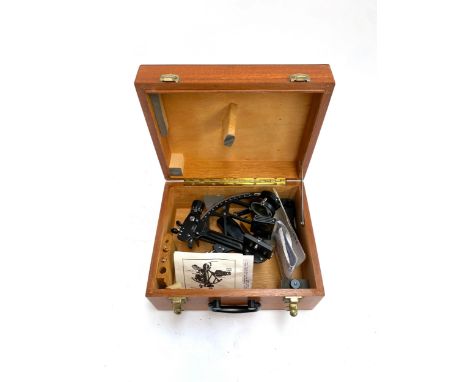A 20th century Astra IIIb sextant, in wooden box