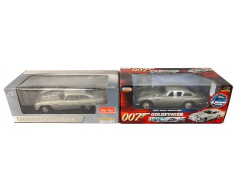 007 1965 Silver die-cast ASTON MARTIN DB5 1965 in original packaging unopened scale 1:18 by Joy Ride - car in mint condition 