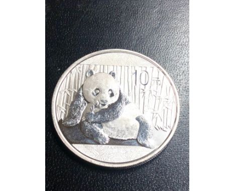 2015 Chinese Panda 1 oz 999 Silver Coin 10 Yuan 