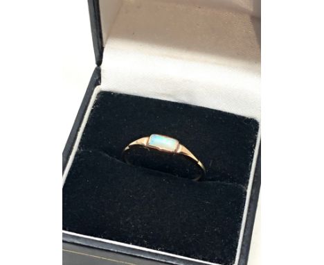 9ct gold vintage opal solitaire cathedral setting ring (0.8g) 