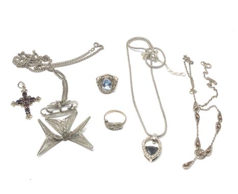 Selection of vintage &amp; antique silver jewellery inc garnet cross rings pendant necklaces weight 49g some stones missing i