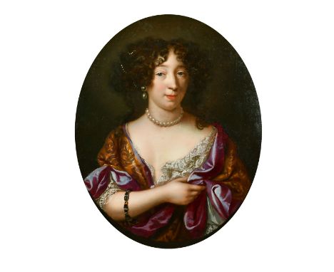 Henri Gascars (1635-1701), portrait of Louise de Kerouaille, duchess of Portsmouth, oil on canvas, 29.5" x 25.5", oval, in a 