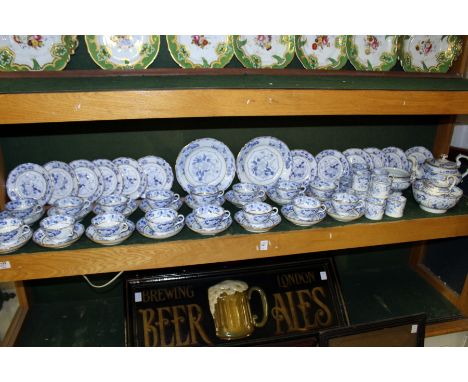 A comprehensive Chamberlains Worcester blue and white tea set