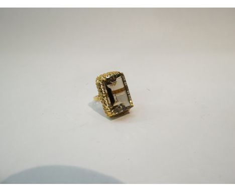 A gold smoky quartz dress ring, size Q, 11.4g