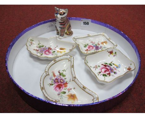 Royal Crown Derby Imari Cat, having gold stopper, four posies trinket trays. 