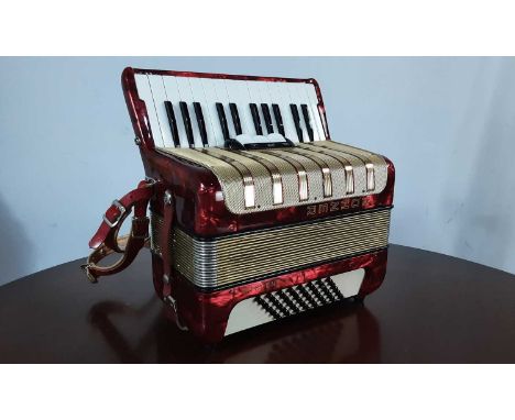 HOHNER STUDENT ACCORDION, in carrying case31cm high