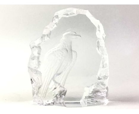 GROUP OF GLASS PAPERWEIGHTS, including Mats Jönsson eagle, Swarovski and Goebel paperweightseagle 16cm high
