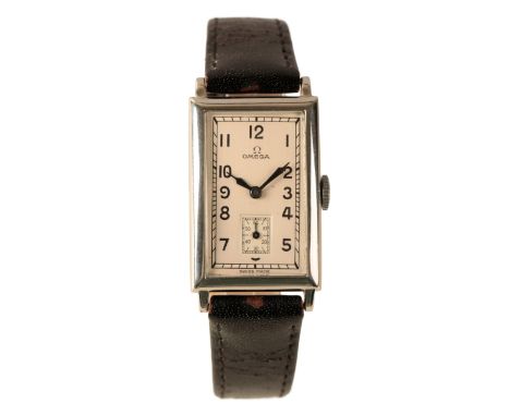 OMEGA GENTLEMAN'S RECTANGULAR STAINLESS STEEL CASE WRISTWATCH, with manual wind movement, the silver dial with subsidiary sec