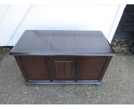 Ercol style blanket box H55cm W96cm D47cm approx