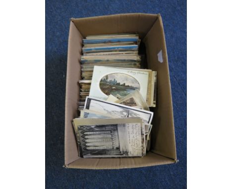 Original mixed selection of Topographical cards, vintage and modern in box, better noted (approx 600 cards)