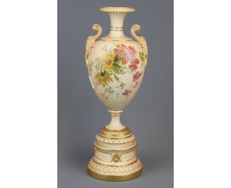 A Royal Worcester blush urn, registered number 308314, H. 28cm.