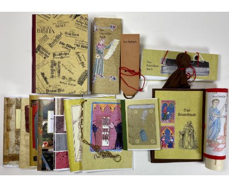 KLAUS MÜLLER VERLAG -- MÜLLER, K. Die Bibeln. Titel- und Textblätter aus fast 2000 Jahren. (2000). -- Id. Das Beutelbuch. (20