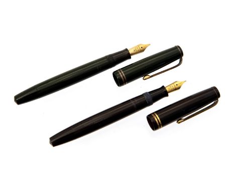 Two Parker Victory fountain pens, green and Burgundy, button filler (2)