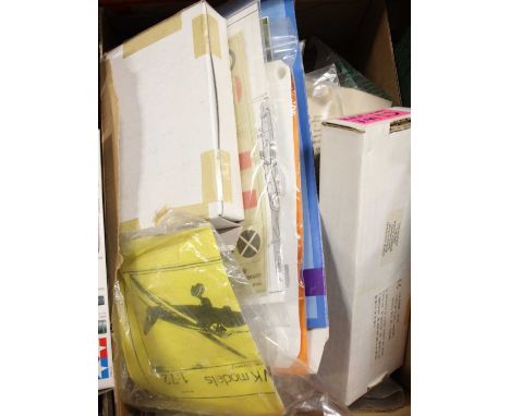 Air Model Products various scale kits, mostly bagged plastic aircraft examples (most appear unused and with instructions)