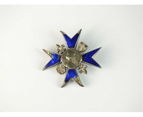 Badge of the Florence Nightingale School of Nursing, silver and blue enamel crossCondition report: Please refer to additonal 