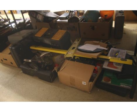 Quantity of tools