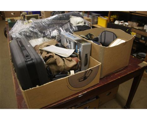Quantity of camera equipment