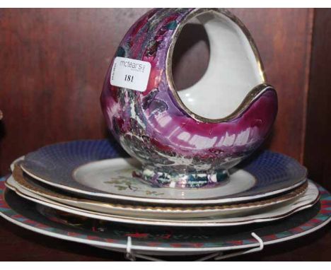 MIXED LOT OF CERAMIC PLATES AND OTHER CERAMICS