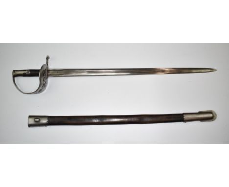 Reproduction Jacob's bayonet with&nbsp;half basket hilt and double muzzle ring, 68cm blade and scabbard.&nbsp;PLEASE NOTE ALL