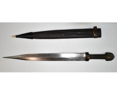 Spanish or similar Toledo ware dagger with horn handle, gold engraved and inlaid mounts and 37.5cm double edged blade engrave