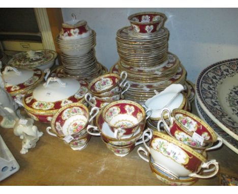 Extensive Royal Albert Lady Hamilton pattern dinner and tea service