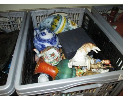 Three Hummel figures together with a quantity of other ceramics