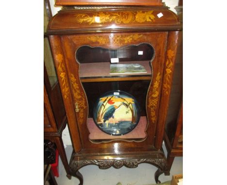 Late 19th Century mahogany and marquetry inlaid vitrine, the galleried and caddy moulded top above a single glazed door enclo