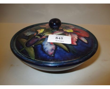 Moorcroft circular powder bowl and cover, decorated in Hibiscus pattern (finial a/f)