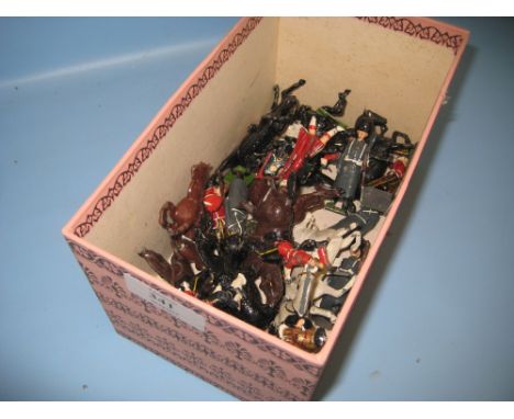Box containing a quantity of various Britains painted lead figures of British Army soldiers etc (some a/f)
