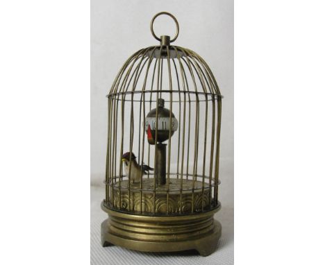 A bird in cage automaton