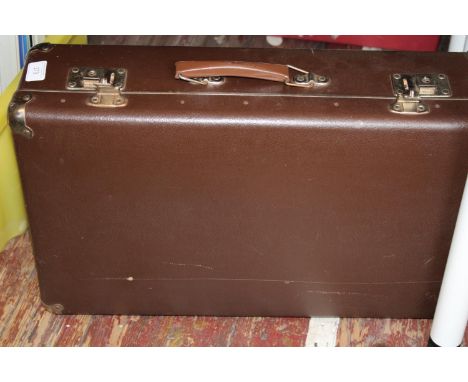Vintage suitcase shipping unavailable 