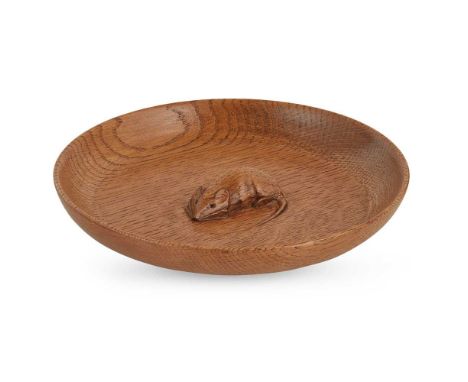 ROBERT ‘MOUSEMAN’ THOMPSON (1876-1955) SMALL DISH, CIRCA 1980S oak, with carved mouse signature to the centreDimensions:17cm 