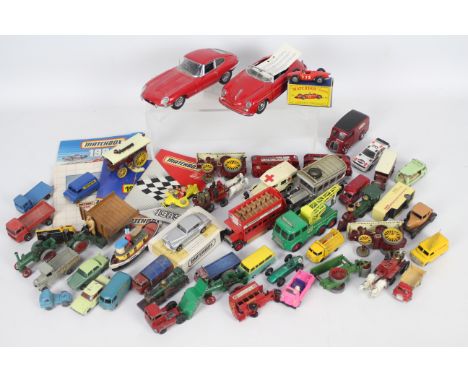 Matchbox, Dinky, Corgi, Franklin Mint - An predominately unboxed collection of over 30 diecast model vehicles in various scal