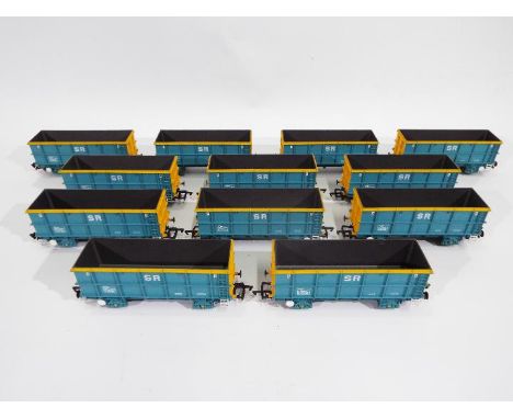 Bachmann - 12 x unboxed 00 gauge wagons. # 33425 POA 51 T Iron &amp; Scrap Steel wagons in SR blue and yellow livery. They ap