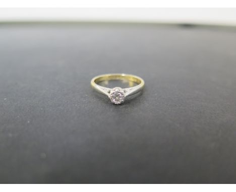 A brilliant-cut diamond single-stone ring - Stamped 18ct & plat - Ring size J 1/2 - Weight approx 1.9gms
Condition Report: Go