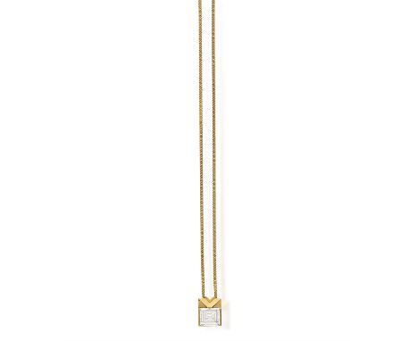 AN 18CT GOLD, ROCK CRYSTAL PENDANTA step-cut rock crystal with chevron surmount, on an 18ct gold, curb-link chain, length of 