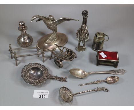 Tub of various white metal, silver and silver plated items to include: scent bottles, tea strainers, spoons, enamel matchbox 