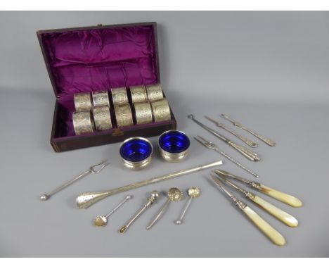 Miscellaneous Silver, including two silver nut-picks, two pickle forks, four salt spoons, silver handled button hook, three m