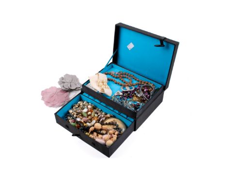 A Chinese pattern jewellery box containing an assortment of costume jewellery